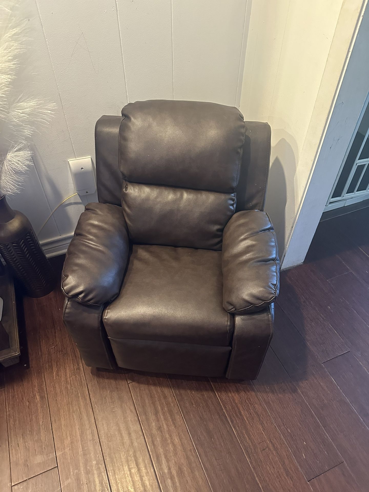 Toddlers Recliner