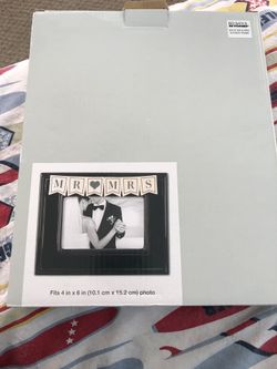 Mr and Mrs Frame 4x6