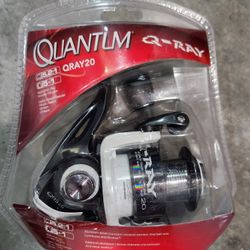 Quantum Q-Ray 20 Spinning Fishing Reel - 5.2:1 Gear Ratio
