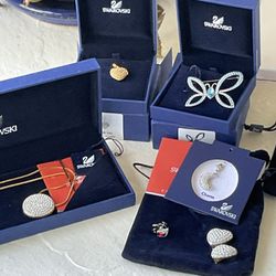 Retired  6 Piece Swarovski Jewelry Collection Never Worn