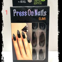 ☠️ Fright Night - CLAWS ☠️ Black ~ Limited Edition ~ Press On Nails *NIB*