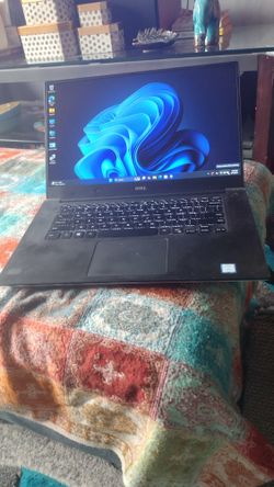 Dell Precision 5520 Laptop