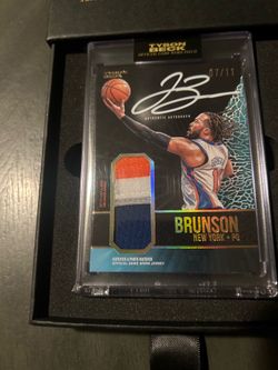 Official Game worn patch autograph card Jaylen Brunson