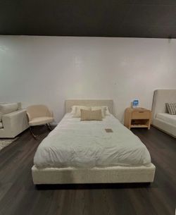 Platform Bed w/ Upholstery — Strong Frame (Full/Queen/King) / Free Local Delivery 🚚 