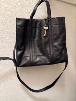 Fossil purse