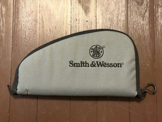 Smith & Wesson Pistol Rug Case