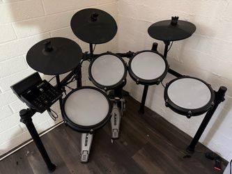 Alesis Nitro Max Electric Drum Set