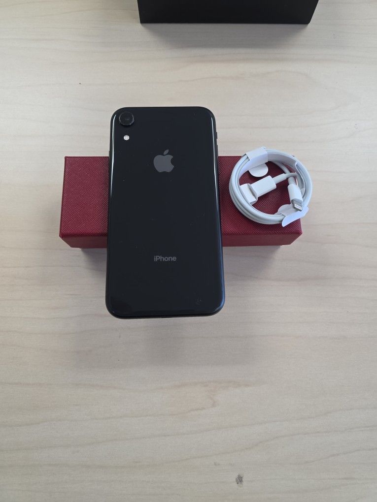 IPHONE XR 64GB *******UNLOCK ANY SIM 