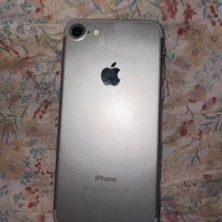 iPhone 7 Unlocked / desbloqueado 😎