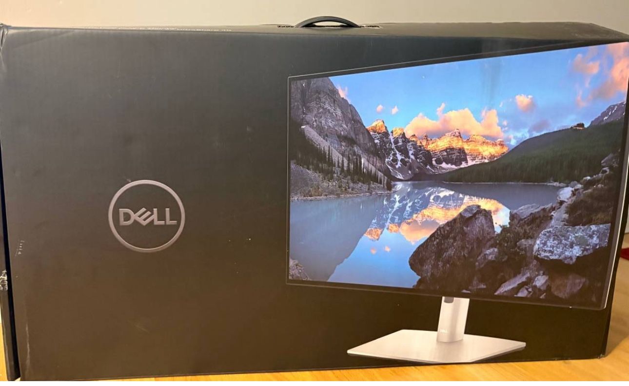 Dell U2723QE UltraSharp 27" 4K USB-C Hub Monitor - Open box