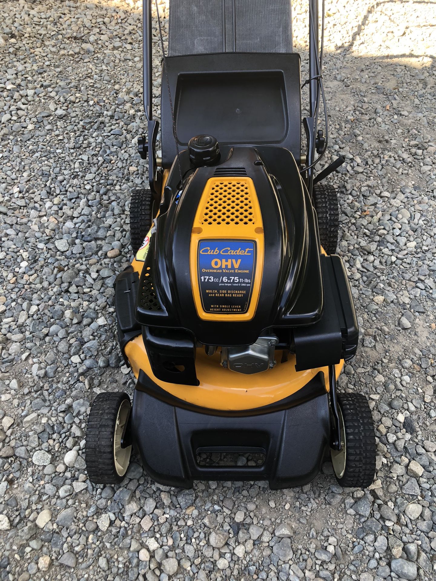 Like New Club Cadet Lightweight. Push Lawnmower With Bag.