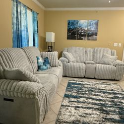 Recliners/sofa