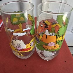 PEANUTS VINTAGE GLASSES McDonald's 