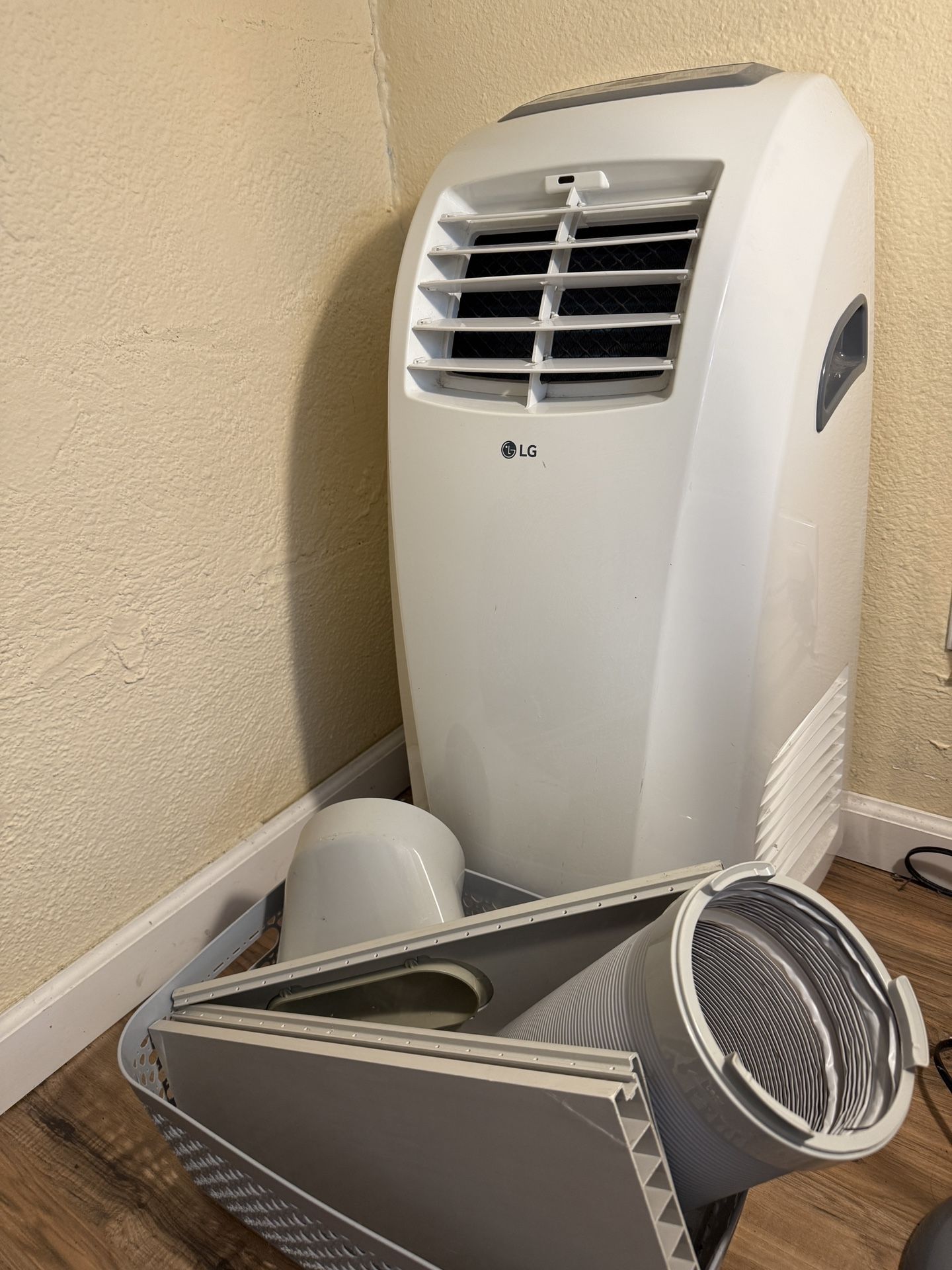 LG Air Conditioner