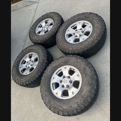 4 X 265/75r16 6x5.5 6x139.7  Stock Tacoma Tundra 4Runner Sequoia Rims Wheels Yukon Tahoe Bfgoodrich KO2 Tires !!!!