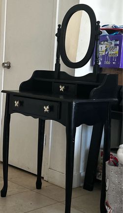 Black vanity