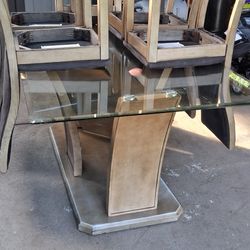Used Dining Table With 5 Chairs 