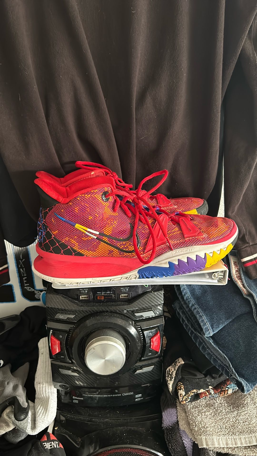 Nike Kyrie 7 'Icons of Sport' sneaker Size 11