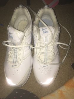 Nike sneakers size 9