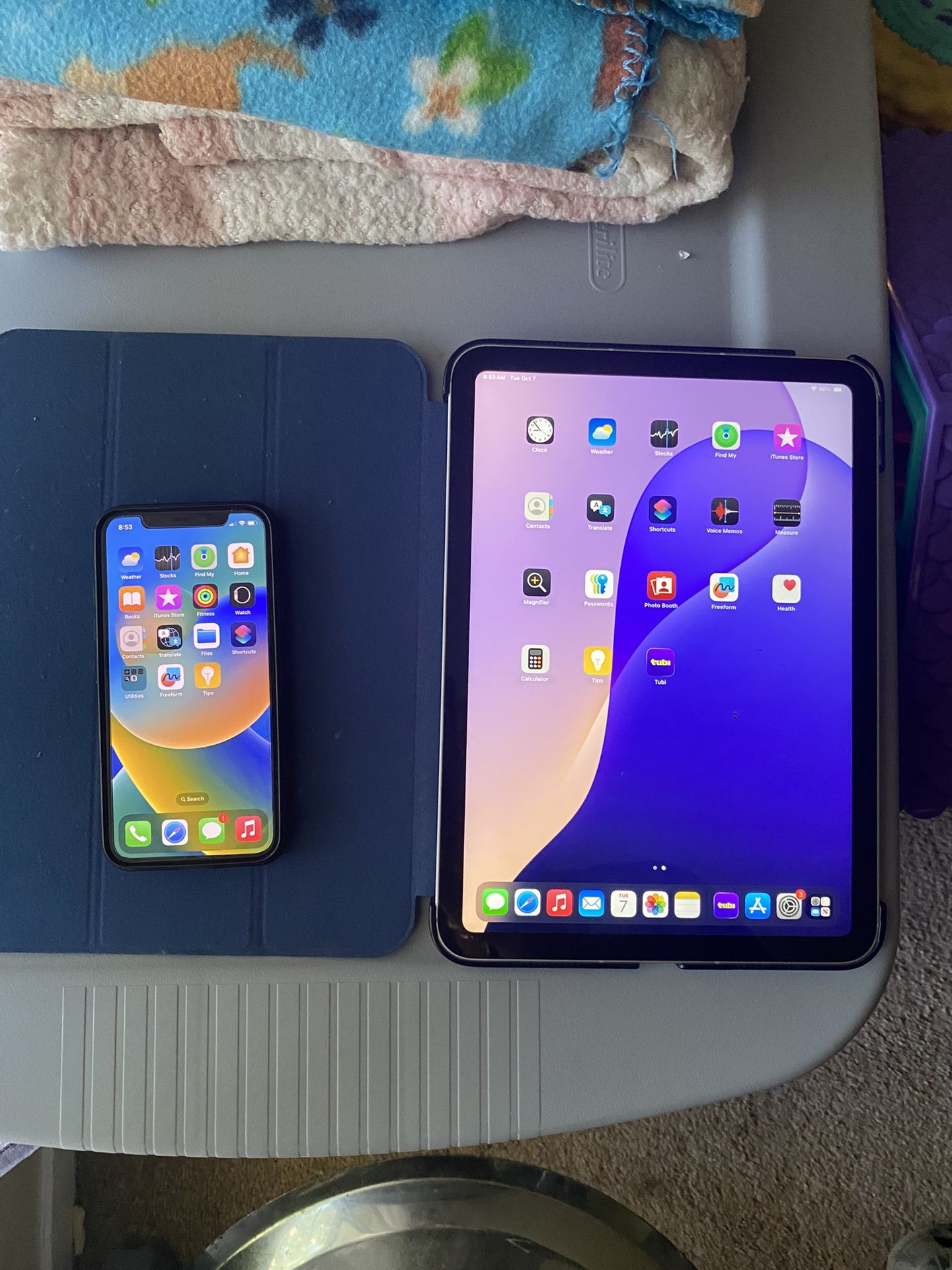 iPad 10 & iPhone X