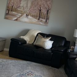 Chocolate Brown Leathery Loveseat Sofa Must Go