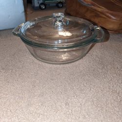 Anchor 2 Qt Glass Casserole Dish With Lid