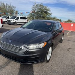 2018 Ford Fusion Se 