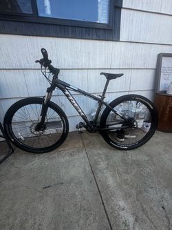 Marlin 6 mountain bike