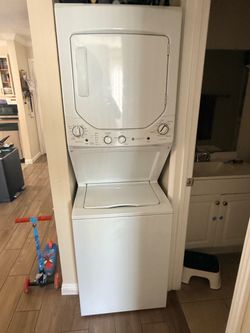 GE Stacked Washer Dryer Unit
