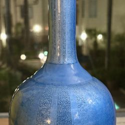 Japanese Kutani Porcelain Vase by Master Potter Nakata Kazuyu – "Pale Blue Yuri-Ginsai"