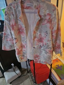 Womens Floral Jacket Size 14 