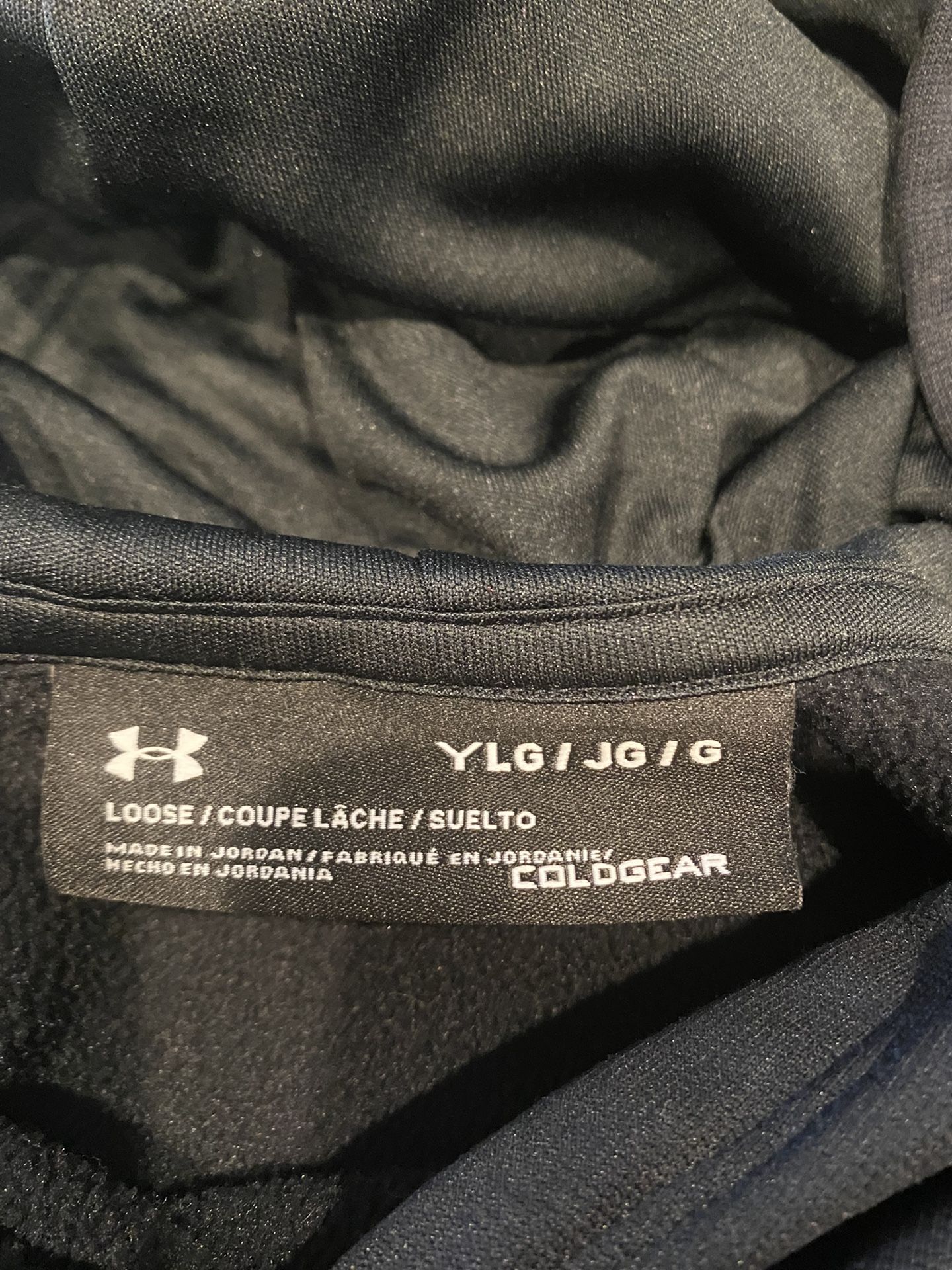 Girls Under Armor Sweatsuit Set. Size Large