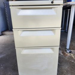 Filing Cabinet 