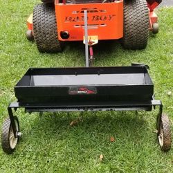 Seed/fertilizer Spreader Aerator 