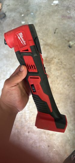Multi-Tool Milwaukee