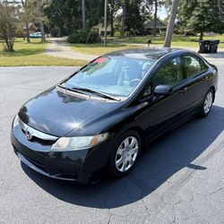 Honda Civic LX, 2011, 101 Miles, Clean Title, Recent Inspection, Excellent Physical And Mechanical Condition 