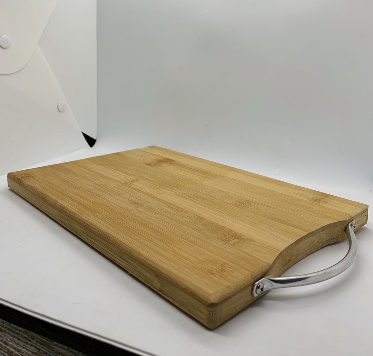 Sexy peach laser engraved bamboo high quality cuttingboard pop gift