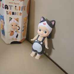 Sonny Angel Cat Life Series Tuxedo Dark Gray Toy Decor 