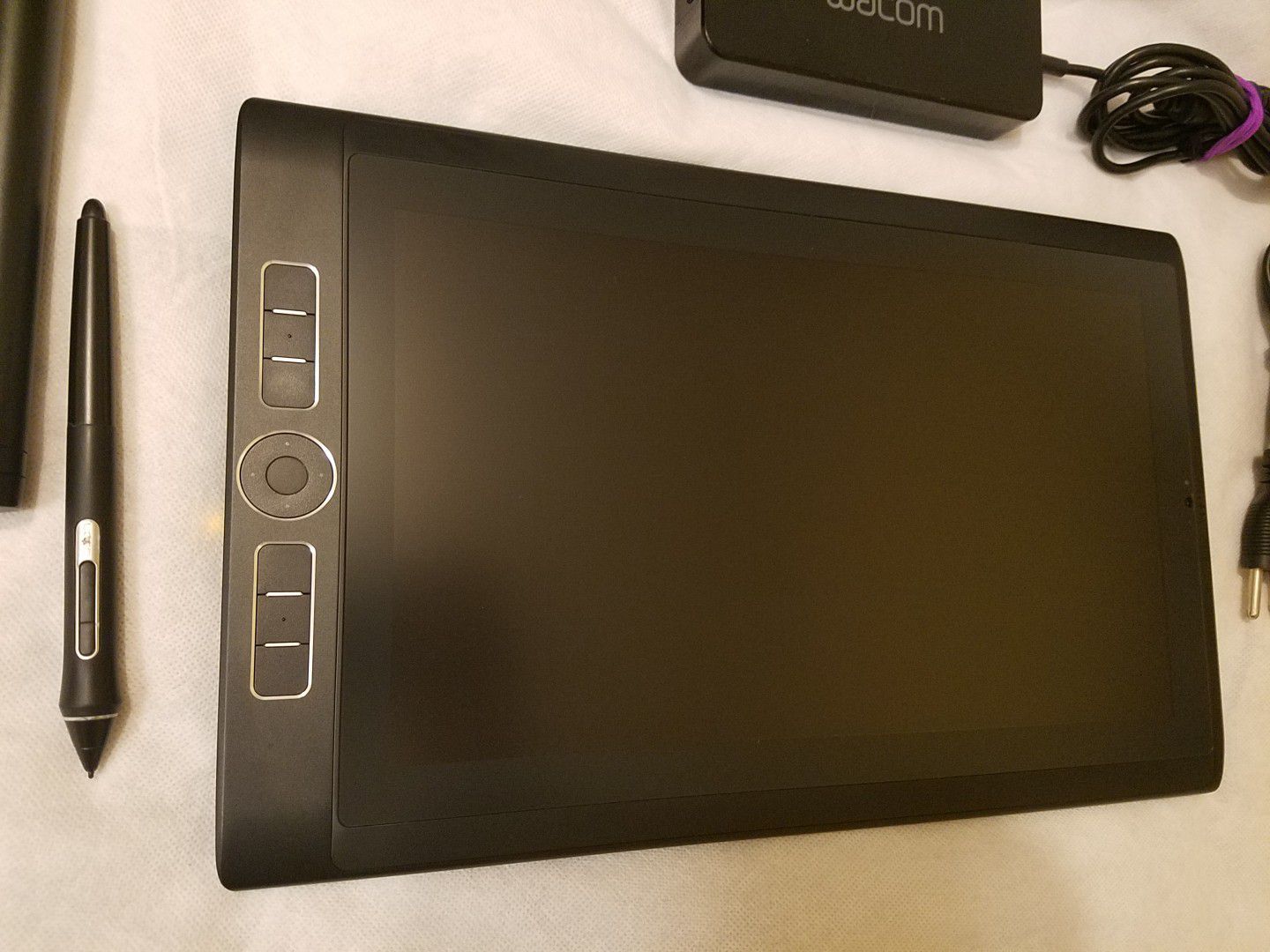 WACOM MobileStudio Pro 13 i5 512gb SD art tablet - laptop computer +BONUS
