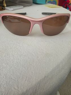 SUNGLASSES