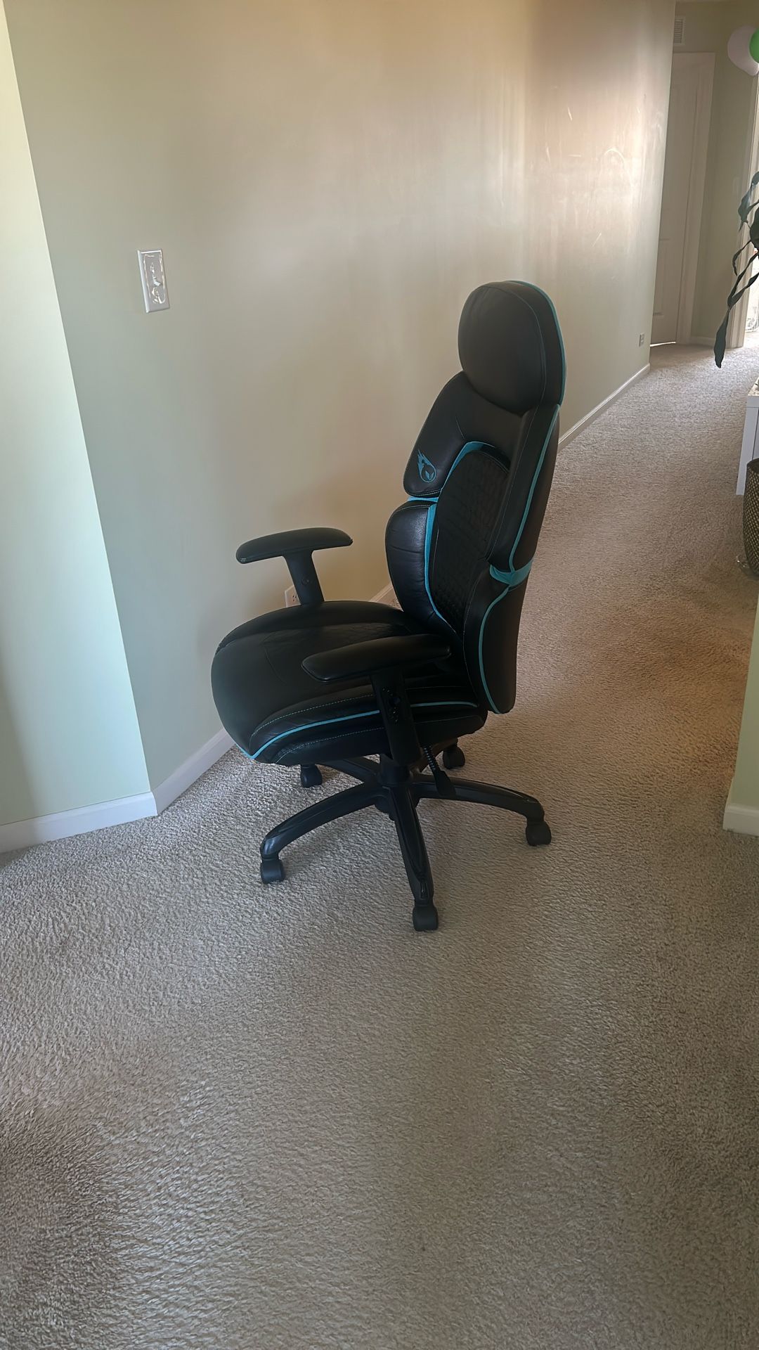 Gaming Chair / Office Chair