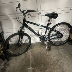 Trek Navigator 400 Comfort Mountain Bike 16.5"