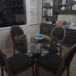 DINING CHAIRS