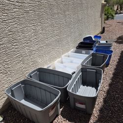 Storage containers.
Russell & Fort Apache Rd.89148