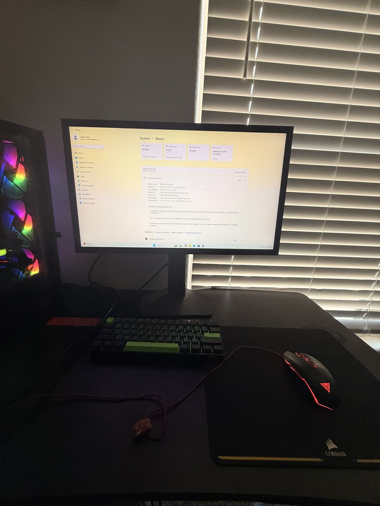 Gaming Computer And Monitor 