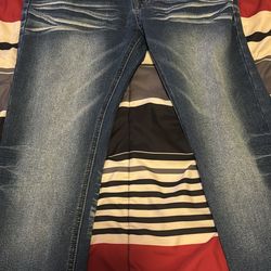 Skinny jeans
