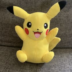 Pokemon 8" Plush - Pikachu