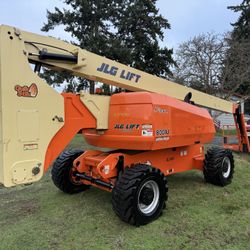 JLG 800AJ