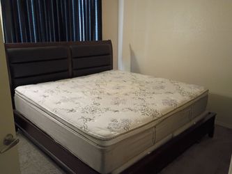 Bed , 58 inch TV