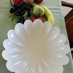 Ceramic Flower Shaped Fruit Or Serving Bow With Silk Fruit 